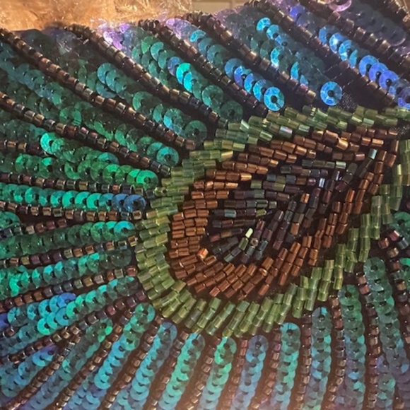 Stunning BRAND NEW NEVER USED Peacock Sequin Cocktail Purse! - Picture 11 of 16